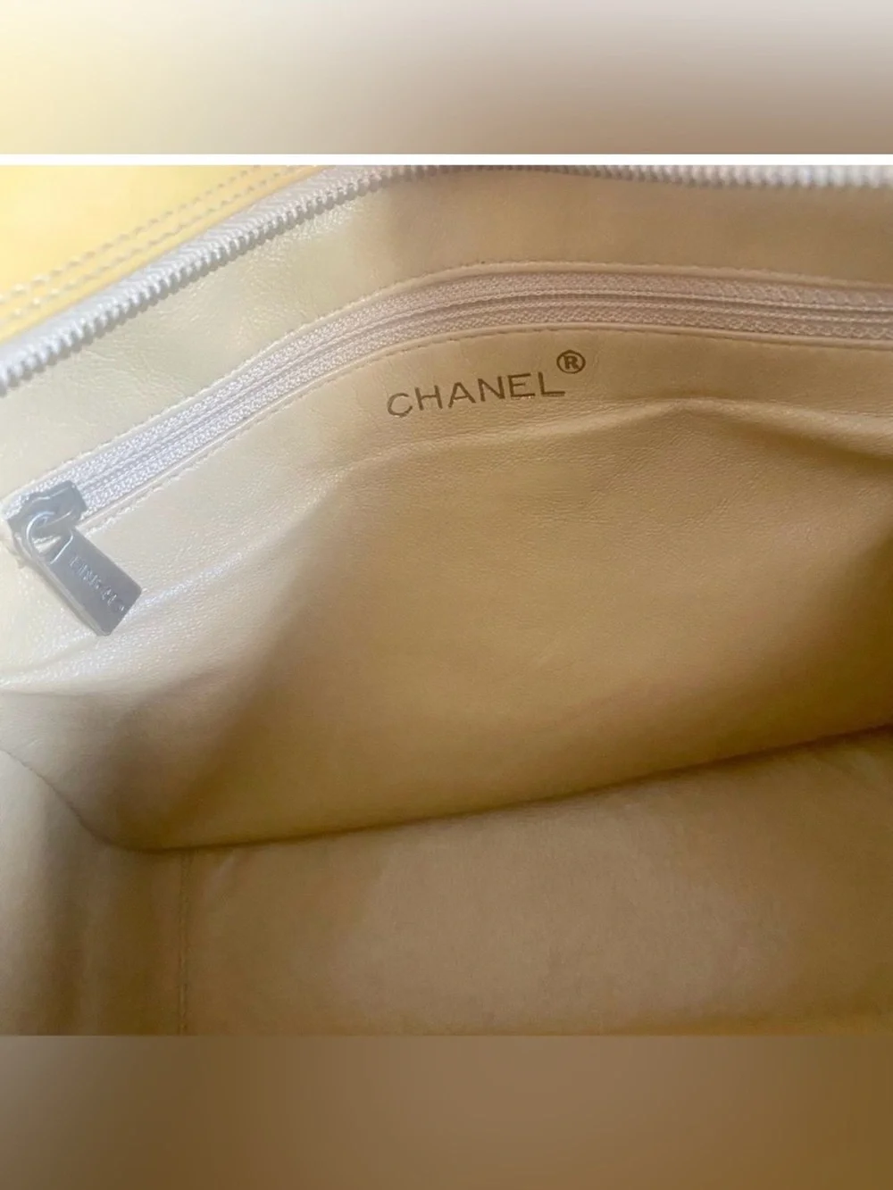 CHANEL EUC Vintage (2001) Yellow Patent Leather Camera Bag - Picture 14 of 14